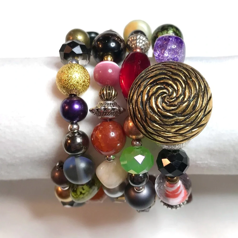 Handmade Bracelet with Vintage & Contemporary Elements (B75-1H) New Without Tags - Picture 4 of 11